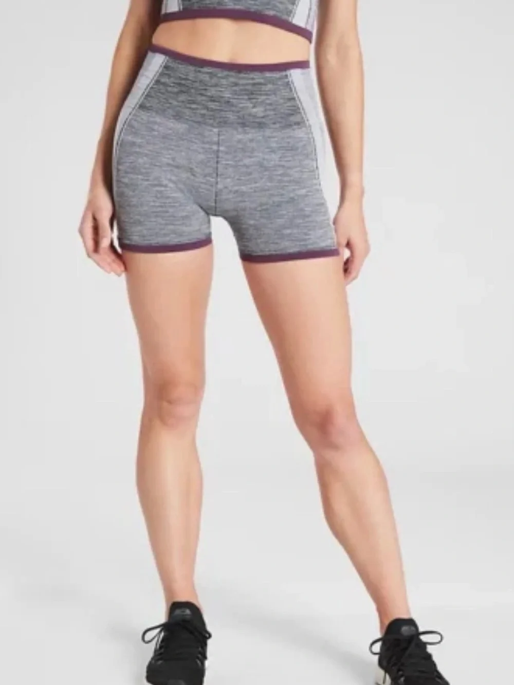 Athleta Impact Shorts 3.5” Grey Heather Compression Bike Shorts Sz S (A2)